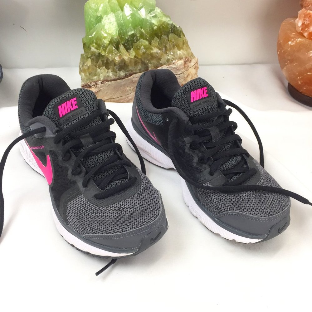 Nike ZOOM WINFLO running shoes 7